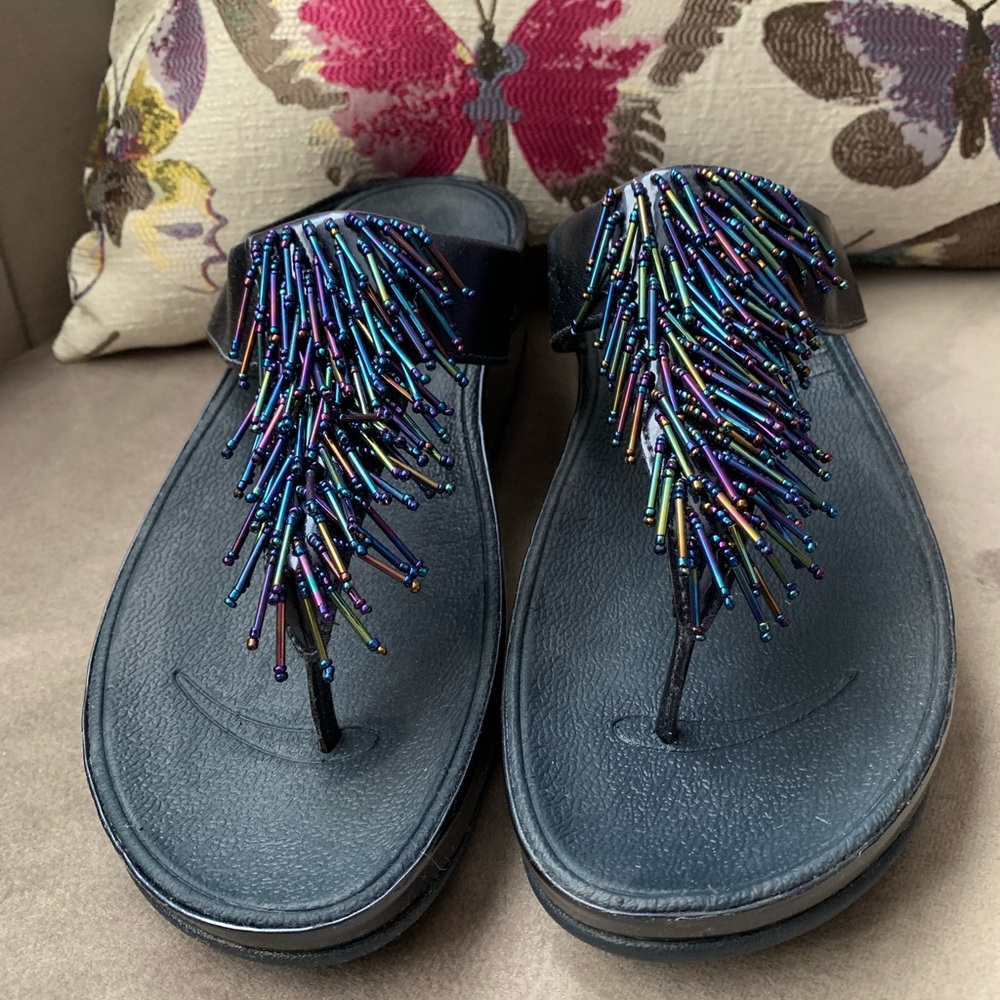 NWT Fitflop ChaCha Thong Sandals